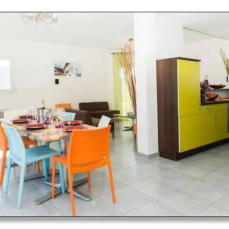 St Pierre Bord De Mer, 6 Vélos, Climatisation, Jacuzzi *