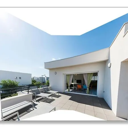 St Pierre Bord De Mer, 6 Velos, Climatisation, Jacuzzi 빌라 세테