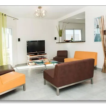 Villa St Pierre Bord De Mer, 6 Velos, Climatisation, Jacuzzi Sete