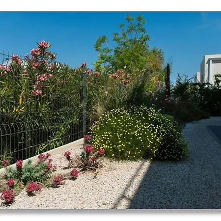 St Pierre Bord De Mer, 6 Velos, Climatisation, Jacuzzi 세테