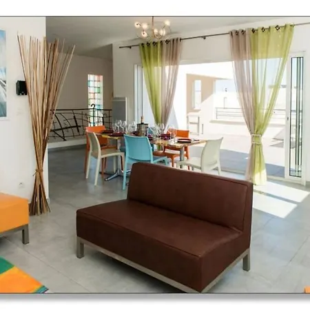 St Pierre Bord De Mer, 6 Velos, Climatisation, Jacuzzi Villa Sete