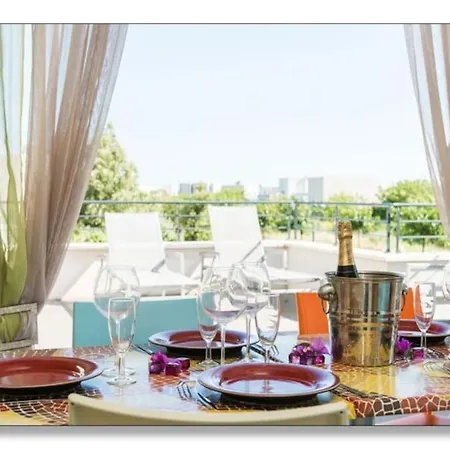 St Pierre Bord De Mer, 6 Velos, Climatisation, Jacuzzi Villa Sete