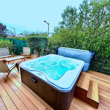 St Pierre Bord De Mer, 6 Velos, Climatisation, Jacuzzi 빌라 세테